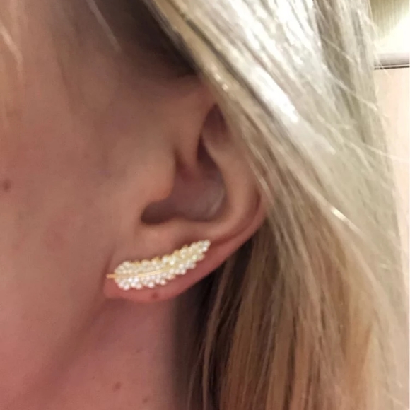 💎NEW💎 FEATHER EAR CLIMBER - Picture 3 of 8